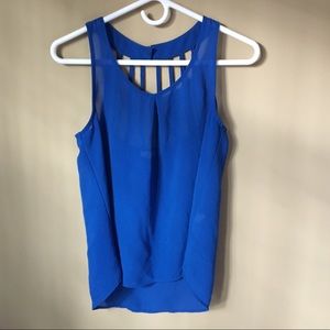 Cute top with cropped back